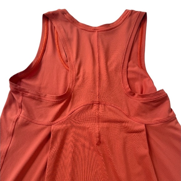 Lululemon Essential Tank Train in Warm Coral Size 0 - Picture 7 of 10